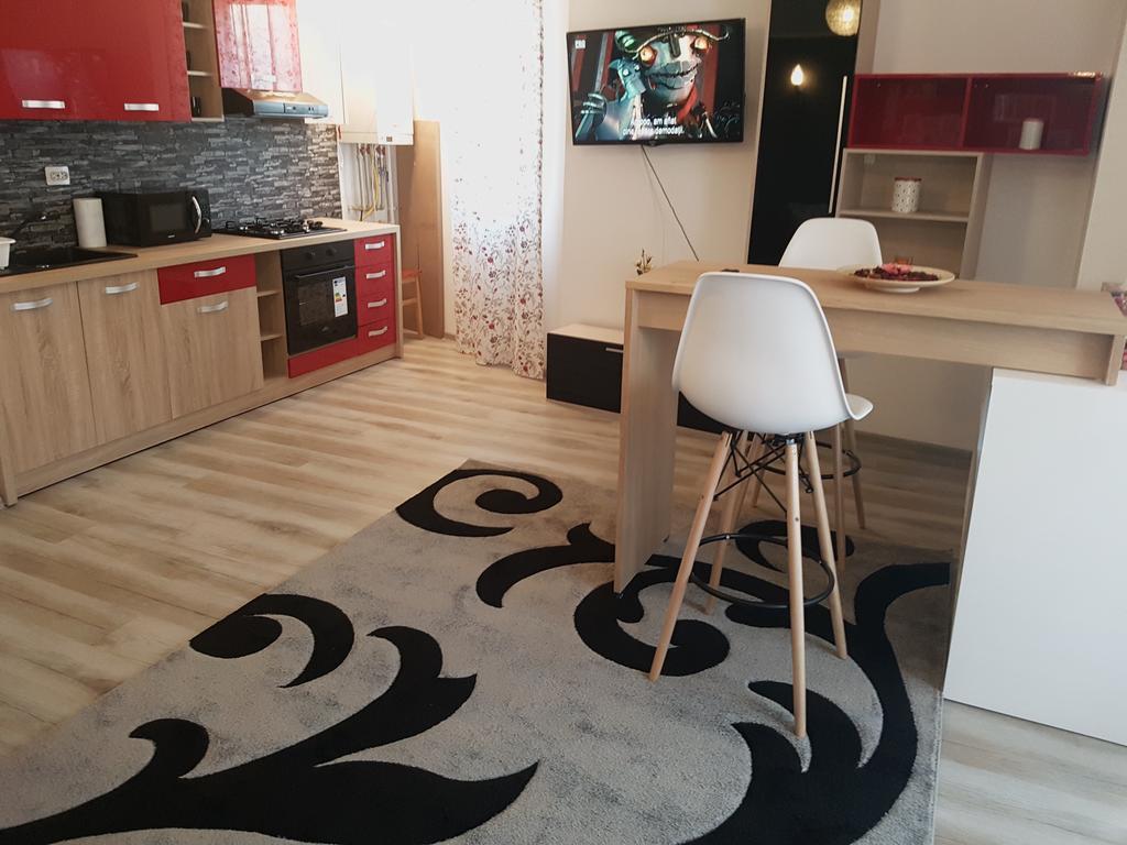 Апартаменты Apartament Veranda Бухарест Экстерьер фото